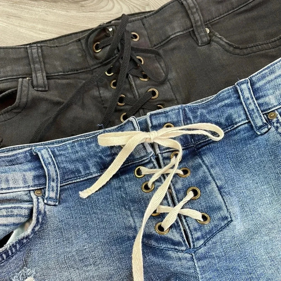 Billabong Jean Short Bundle, 4 pairs total - Picture 7 of 9